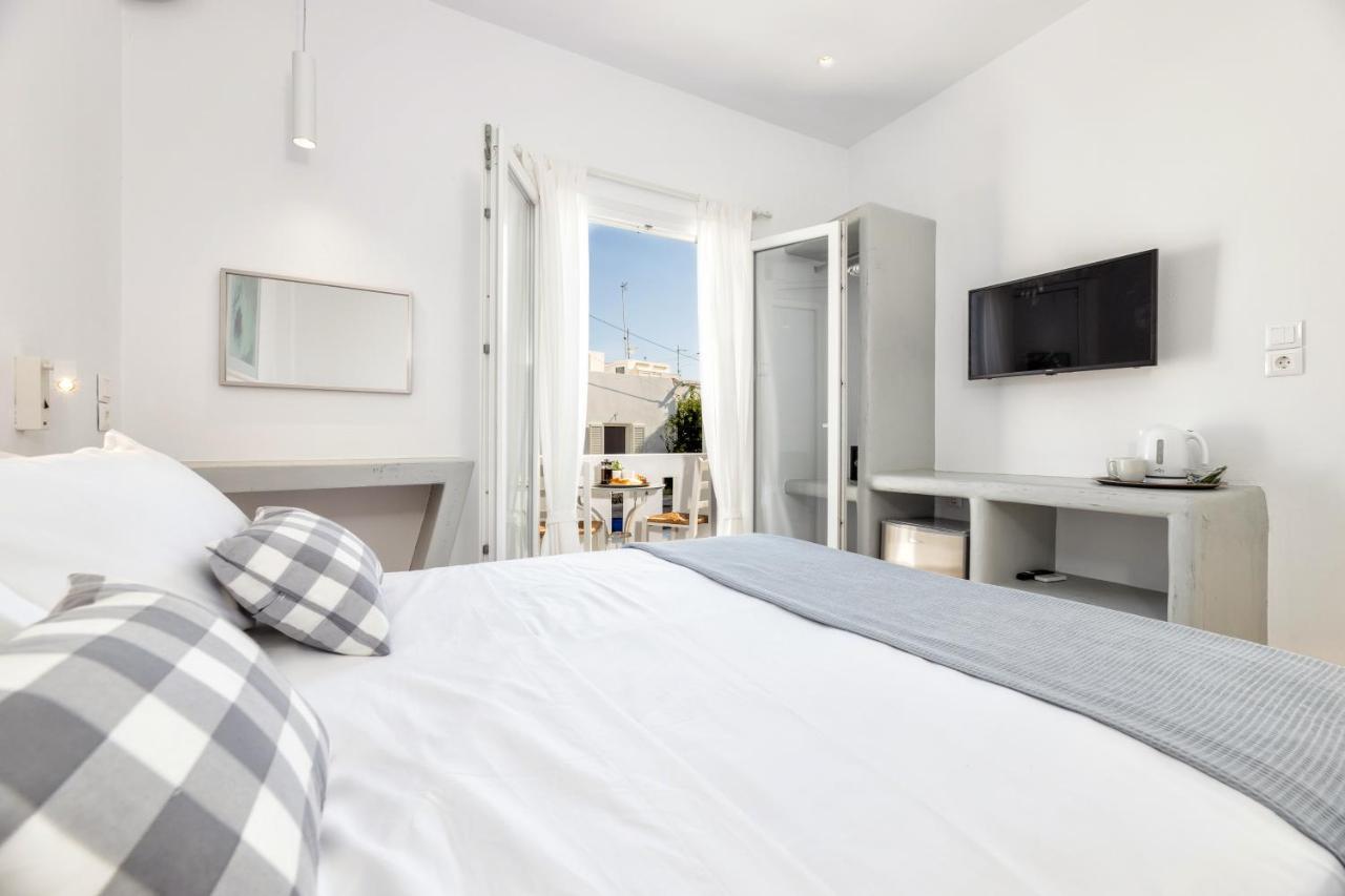 Pelican Hotel 2*